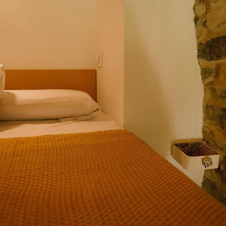 Roompedra Apartamentos Turisticos ซานติอาโก เด กอมโปสเตลา ภายนอก รูปภาพ